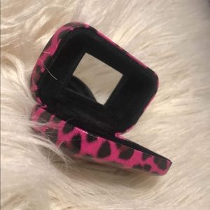 Contact lens case 👀